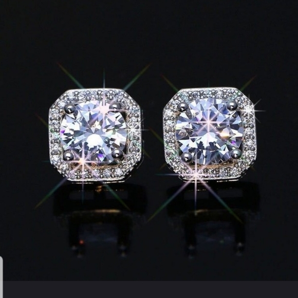 ⭐️⭐️NEW⭐️⭐️EXQUISITE!! OCTAGON CLEAR CZ Stud Earrings in 14kt White Gold Plating - Picture 2 of 13